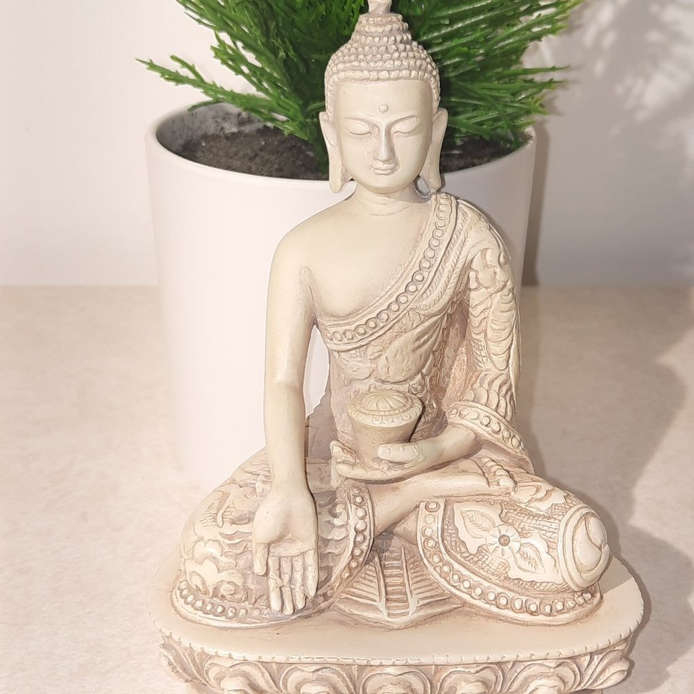 Nepali Buddha, wish giving pose